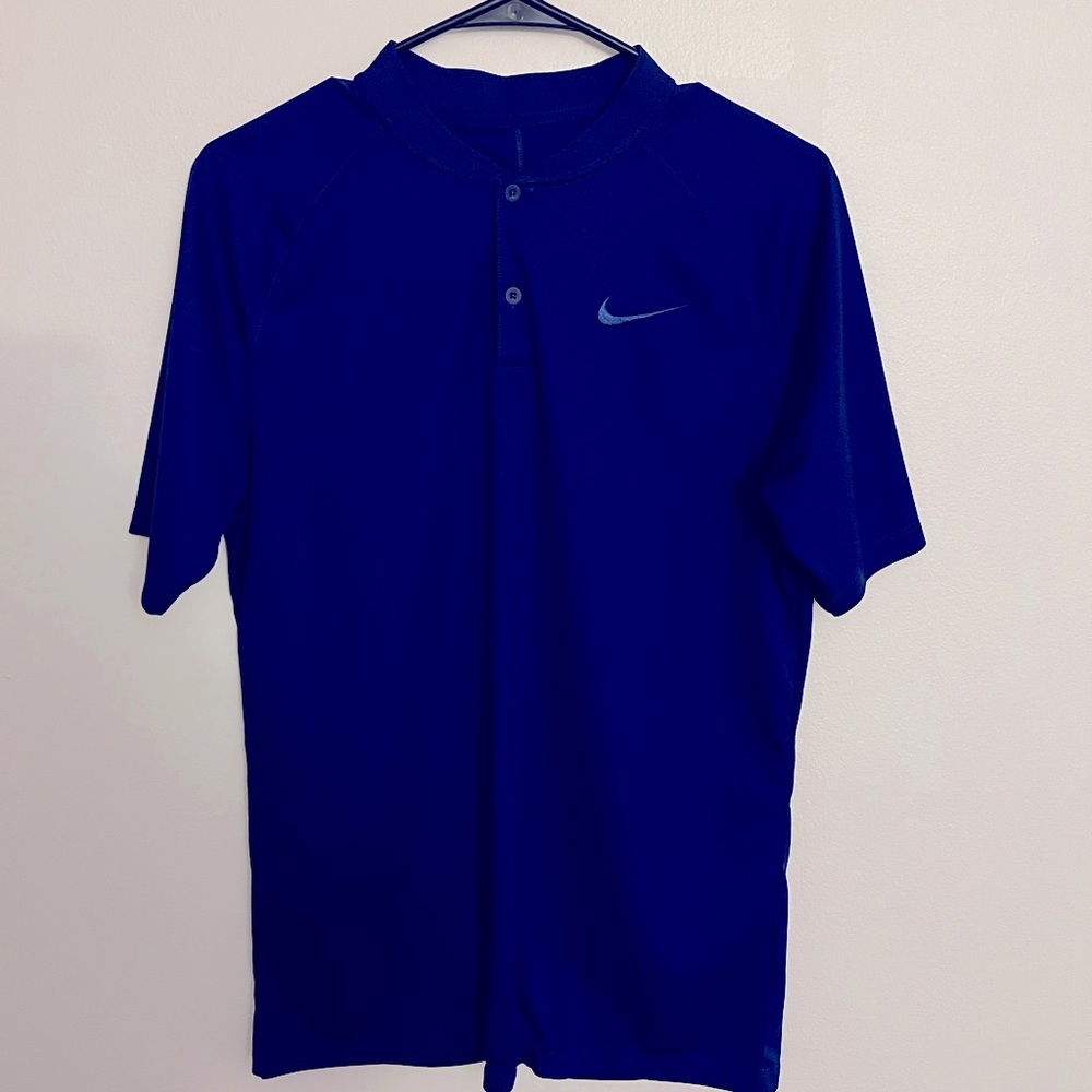 Nike Golf Polo w/ Blade Collar